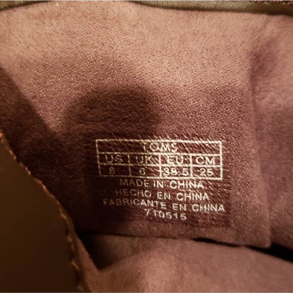 NWT Toms sweater mid-calf boots sz 8, brown - Picture 3 of 3